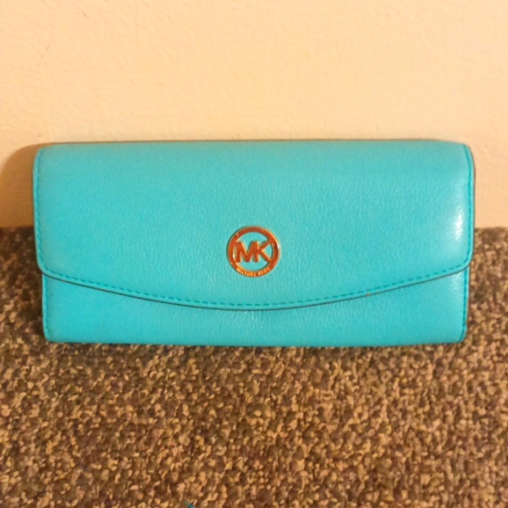 Michael Kors teal blue grain leather accordion women's wallet